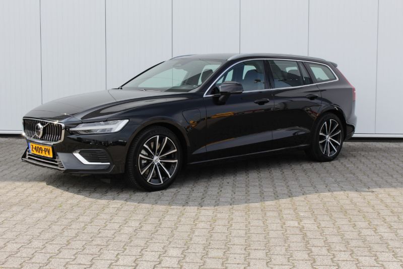 Volvo V60 T6 Core Bright AWD 257kW Geartronic  PHEV
